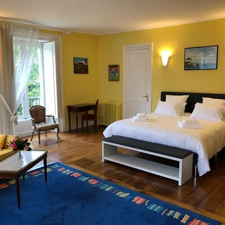 Bed and Breakfast Chateau De Lannouan Landévant